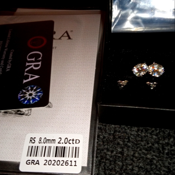 Authentic two carat moissanite earrings with screw back - Picture 1 of 4